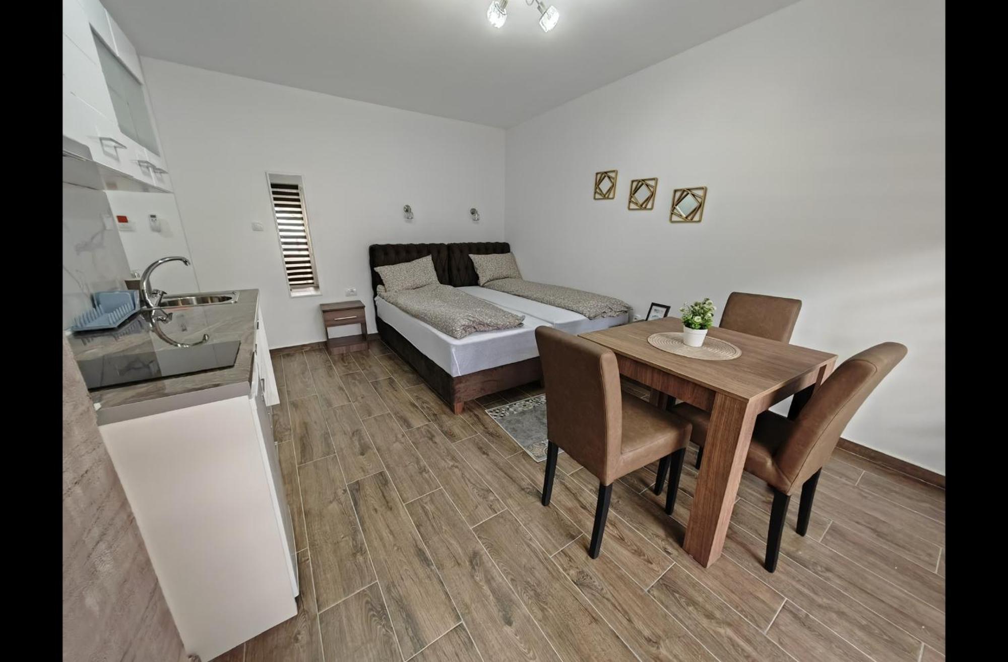 Imperial Apartman Veliko Gradište Kültér fotó